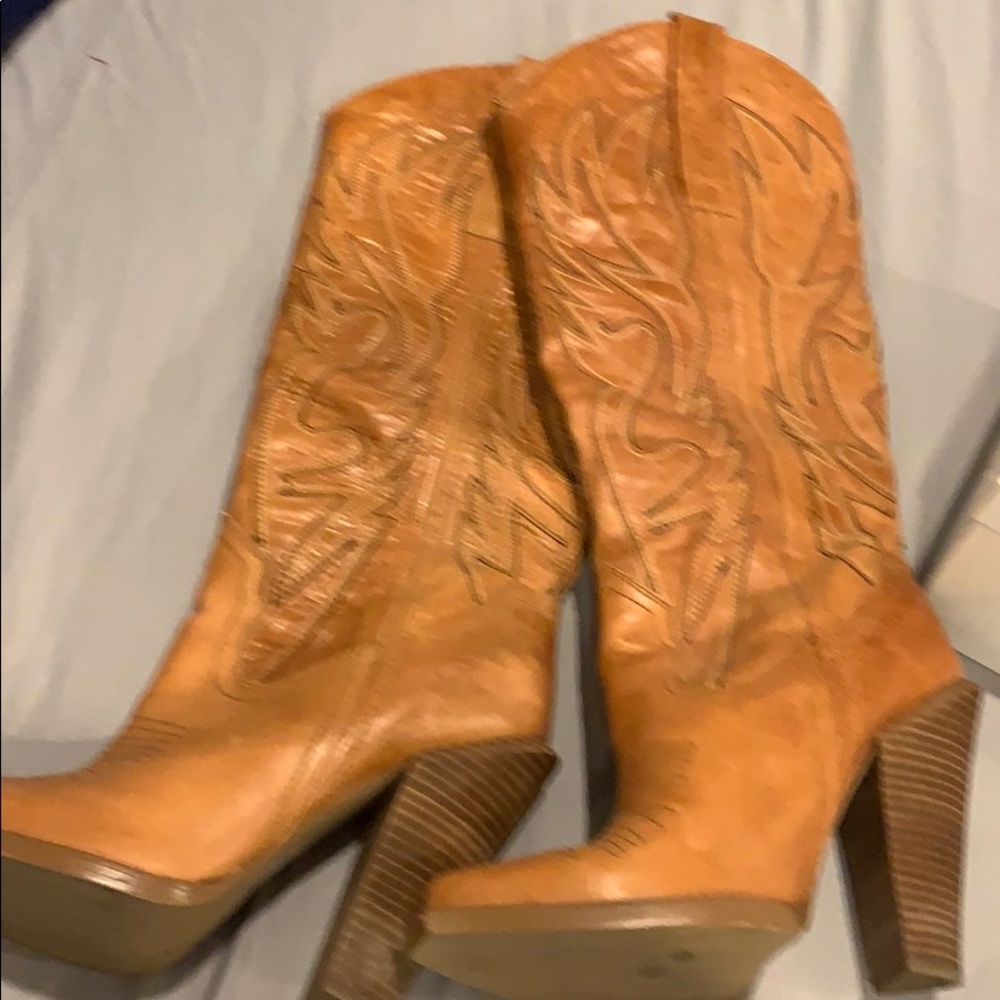 Jessica Simpson 4 1/2 inch heeled boots.